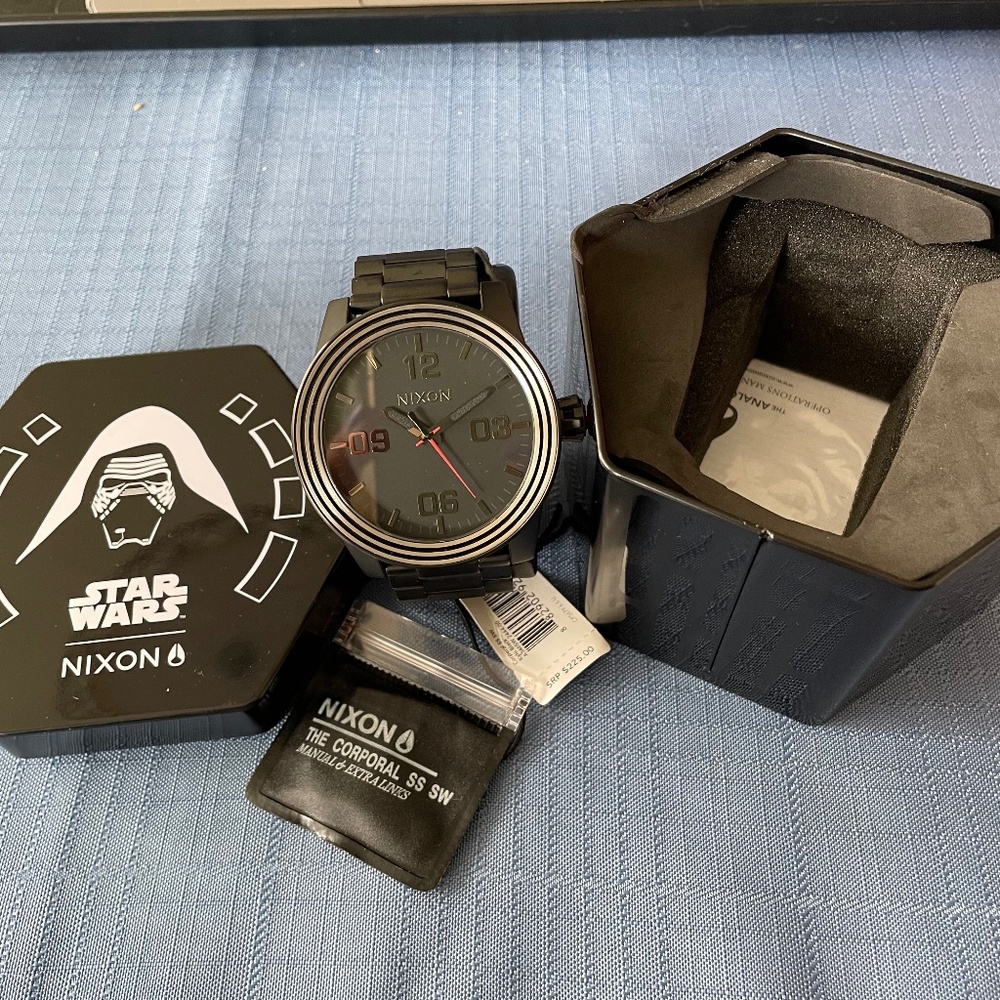 Nixon Corporal SS Stainless Steel Star Wars 360 Collectable Watch